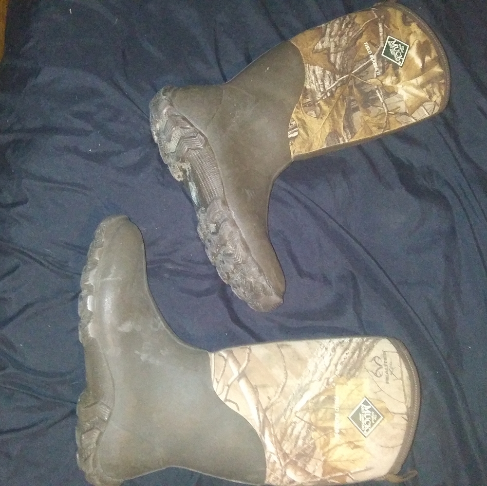 Muck boots field blazer brown, camo women's 9 men's 8